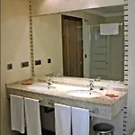 Hotel Dolmenes 3*