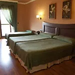 Hotel Dolmenes 3*