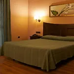 Dolmenes Hotel