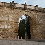 Dolmenes Hotel
