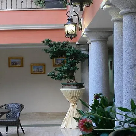 Dolmenes 3* Antequera