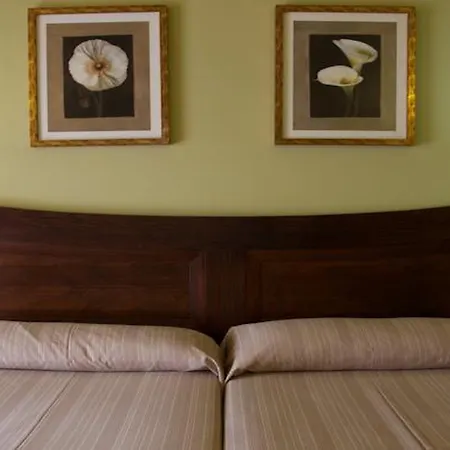 Hotel Dolmenes Antequera