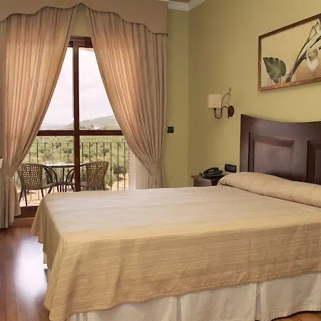 Dolmenes Hotel 3*