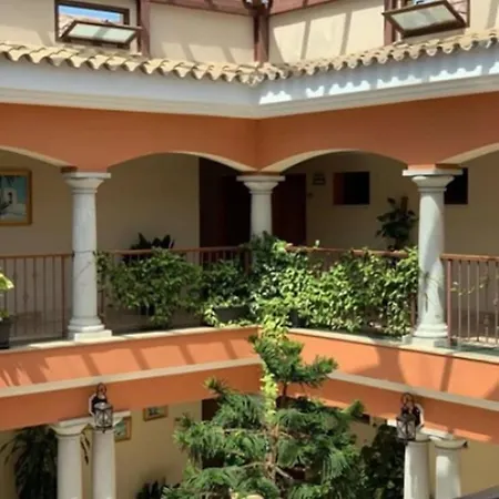 Dolmenes Hotel 3*