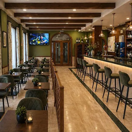 Dolmenes Hotel 3*