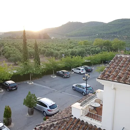Hotel Dolmenes Antequera