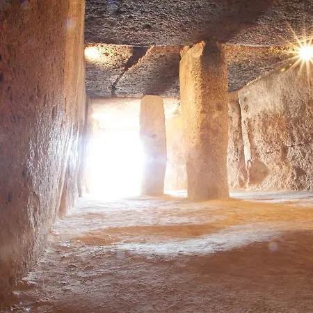 Dolmenes Hotel 3*