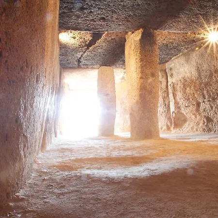 Dolmenes Hotel 3*