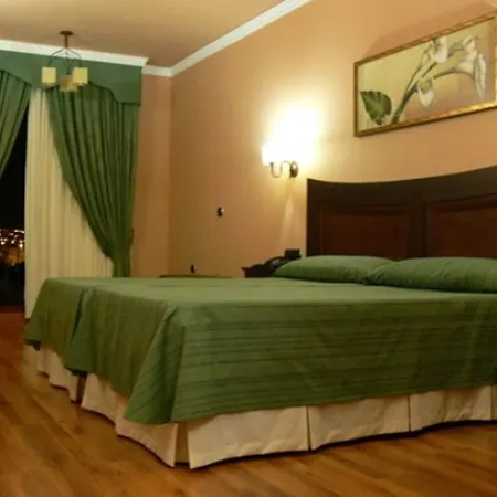 Dólmenes Hotel