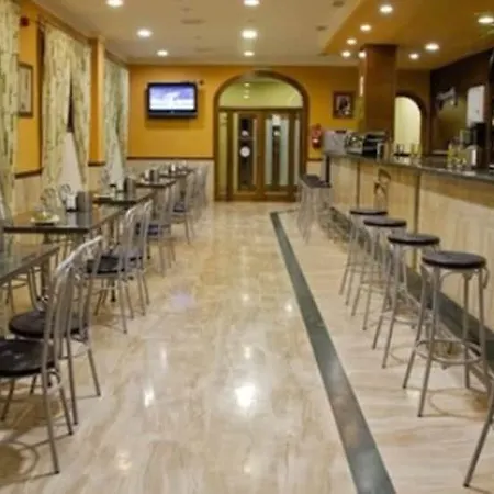 Dólmenes Hotel Antequera