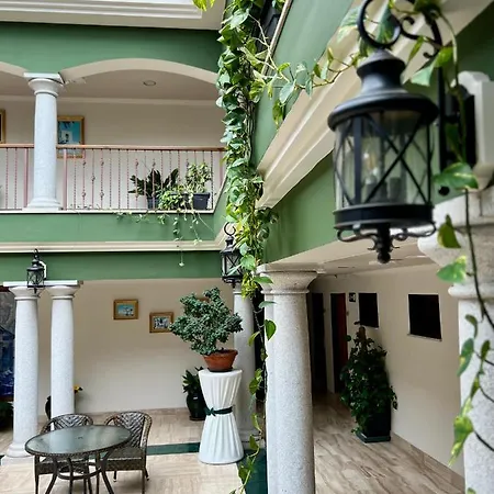 Hotel Dólmenes